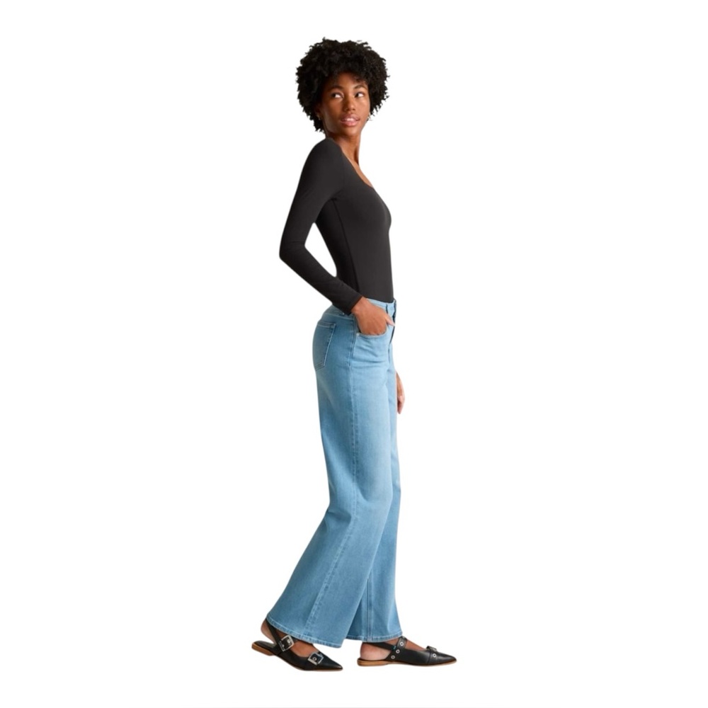 Quince Stretch High Rise Wide Leg Jean In Frosted Blue